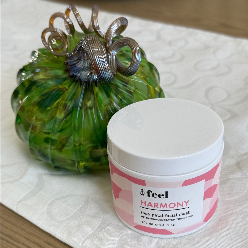 Feel Harmony Rose Petal Facial Mask